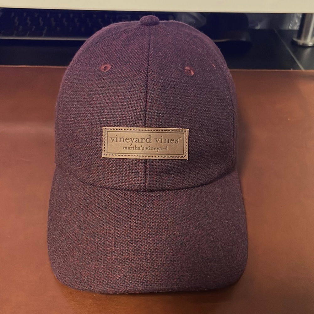 Men’s vineyard vines hat